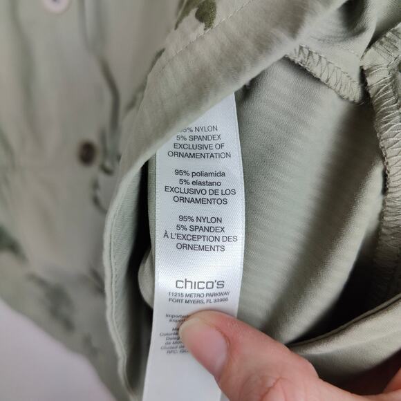 Zenergy by Chicos Embroidered Hooded Jacket Womens Chico’s Size 2 Sage Green - Picture 7 of 9